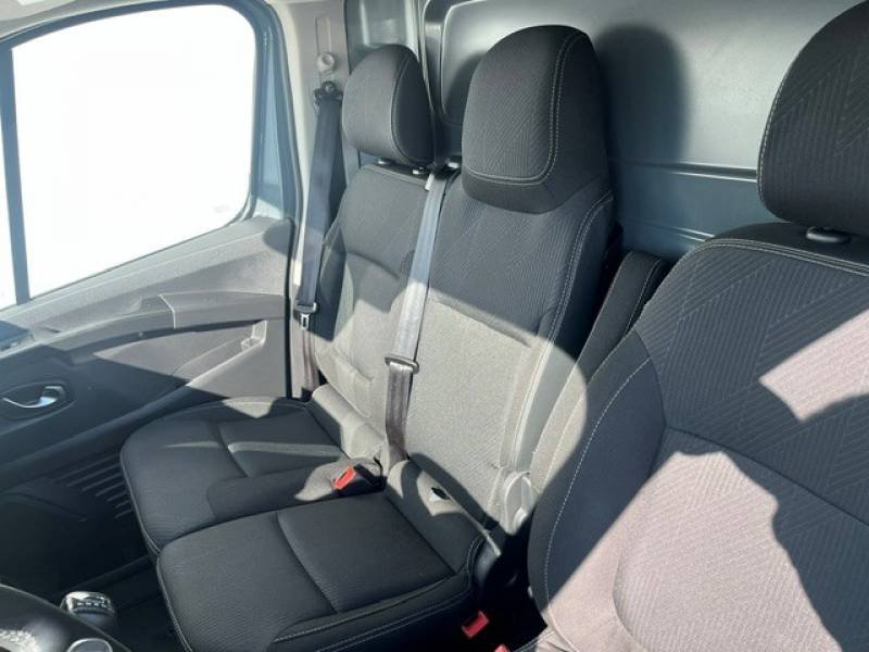 Nissan Primastar - Photo 23