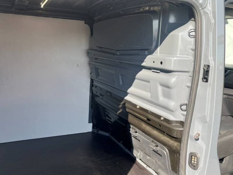 Nissan Primastar - Photo 28