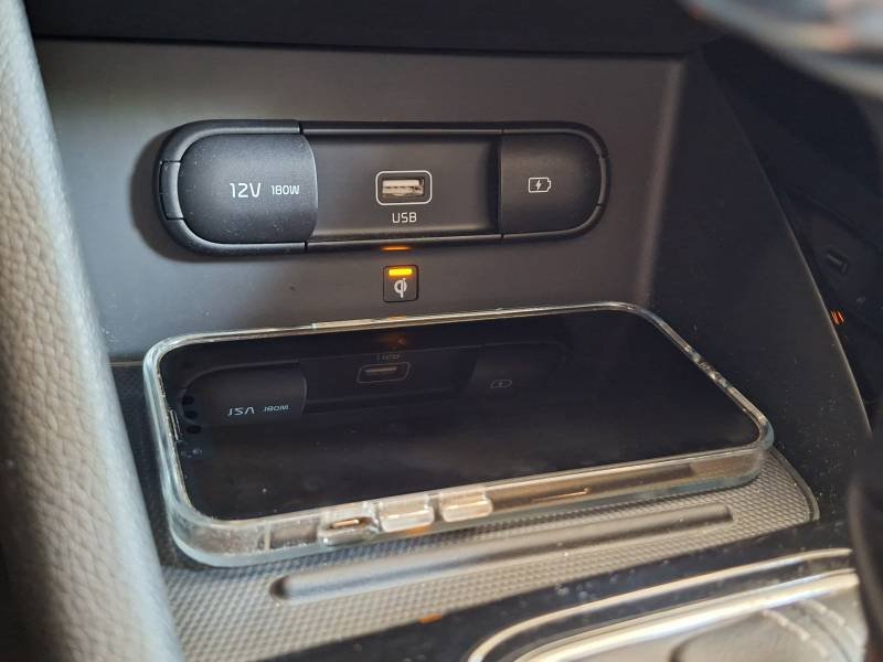 Kia Niro - Photo 33