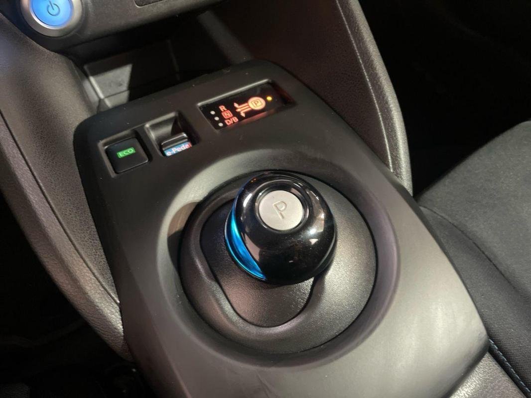 Nissan Leaf - Photo 11