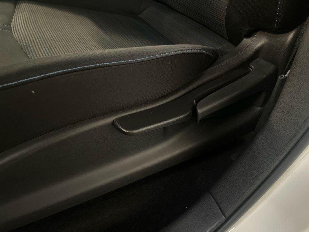 Nissan Leaf - Photo 14