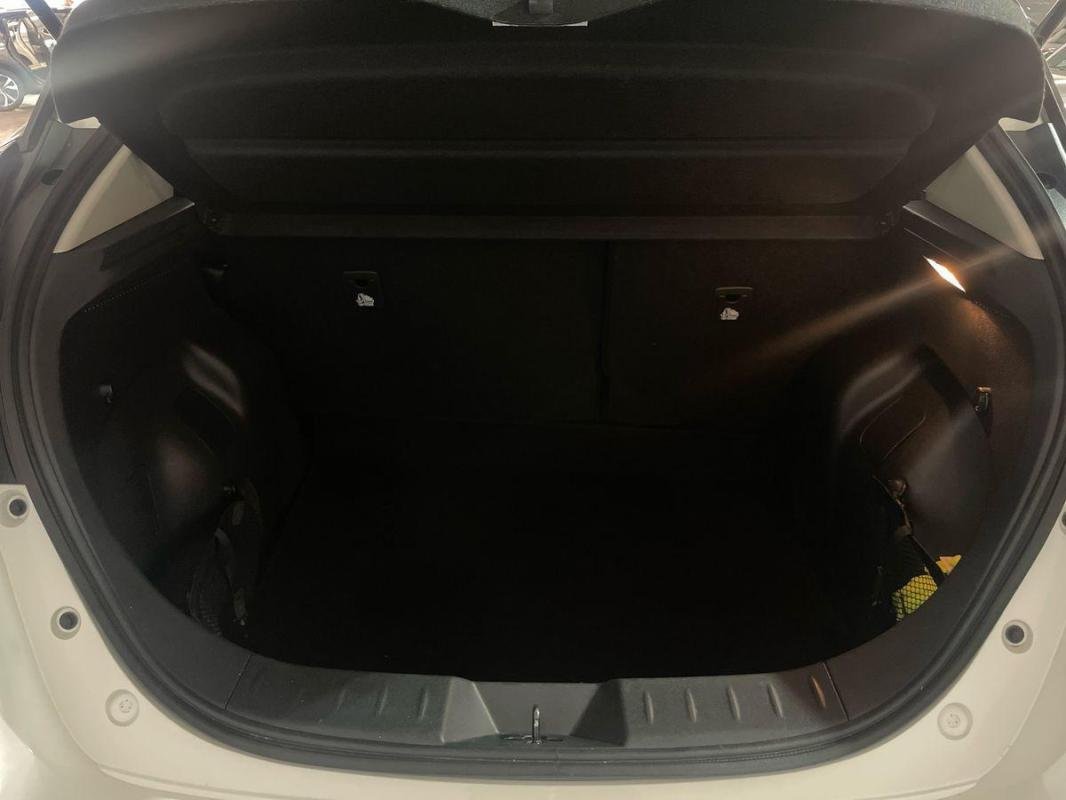 Nissan Leaf - Photo 31