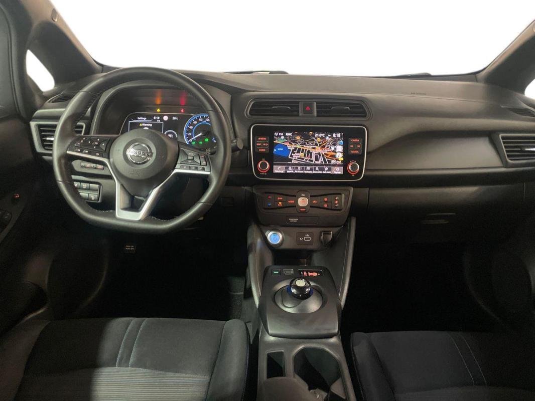 Nissan Leaf - Photo 8