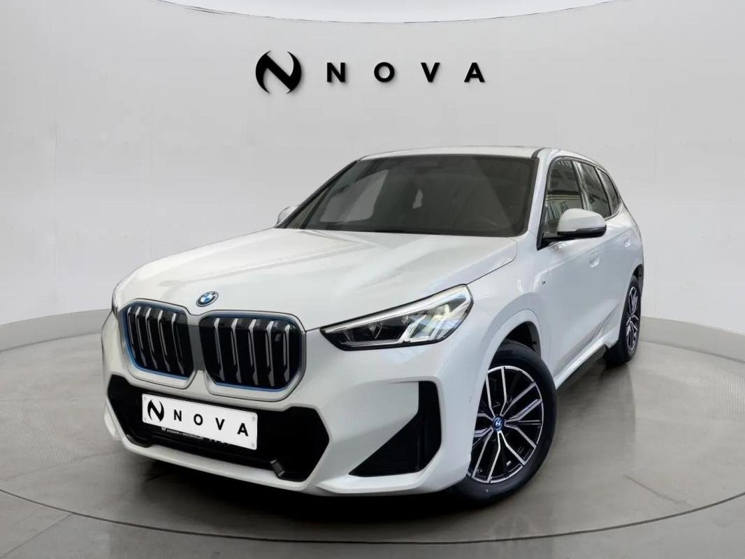 BMW iX1 - Photo 1