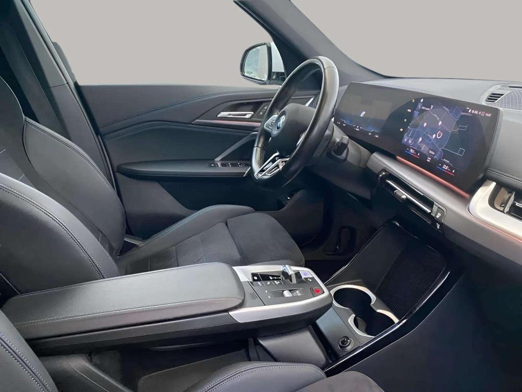 BMW iX1 - Photo 6