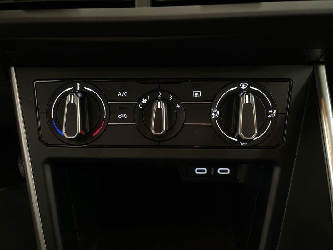 Volkswagen Polo - Photo 20