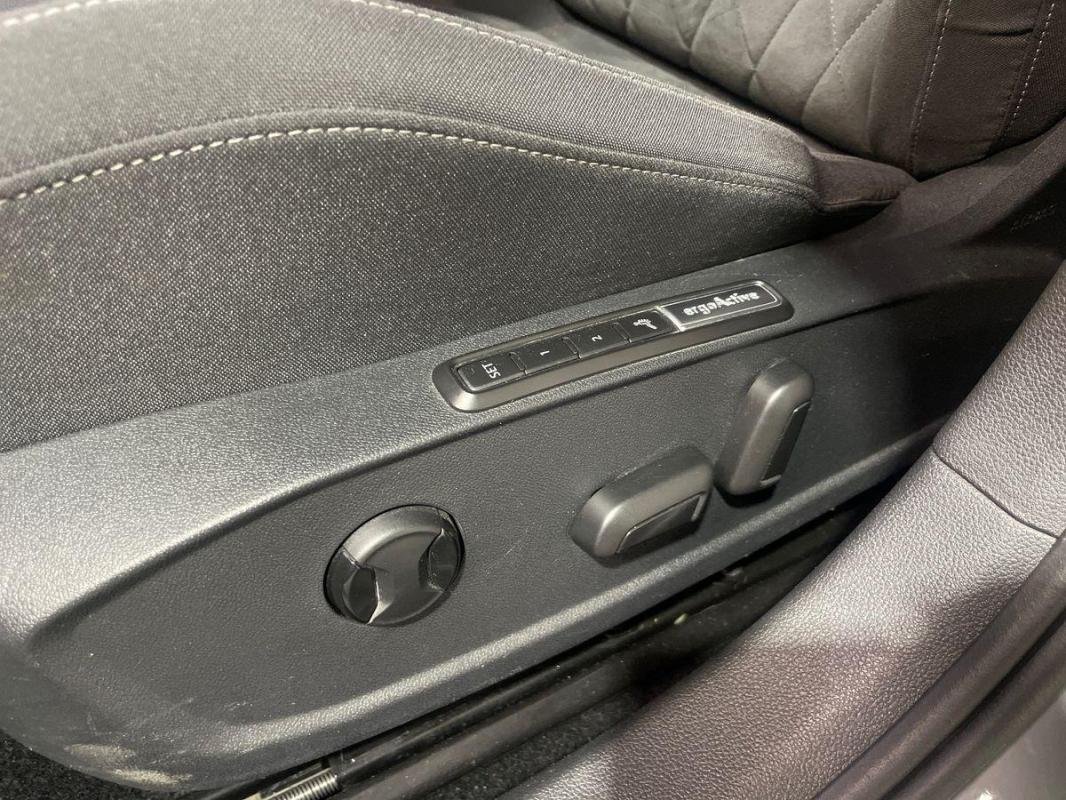 Volkswagen Golf - Photo 14