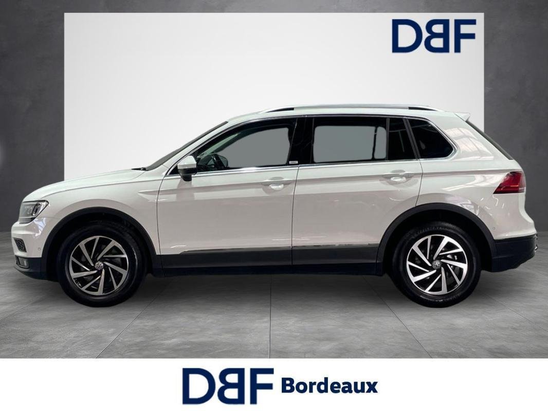 Volkswagen Tiguan - Photo 2