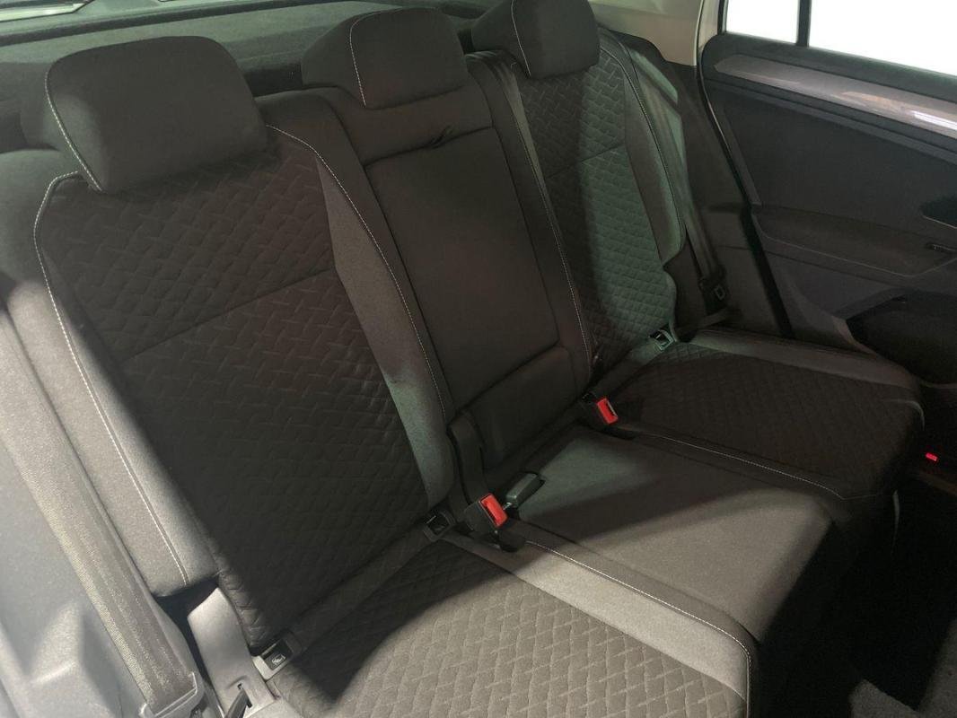 Volkswagen Tiguan - Photo 23