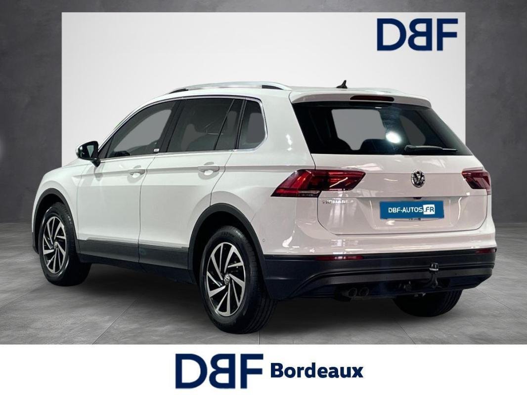 Volkswagen Tiguan - Photo 3