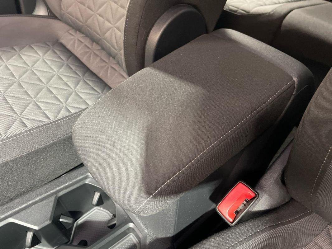 Volkswagen Tiguan - Photo 12