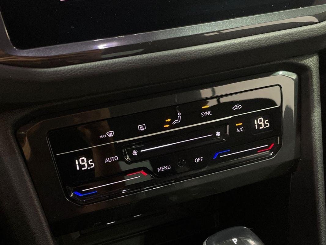 Volkswagen Tiguan - Photo 19