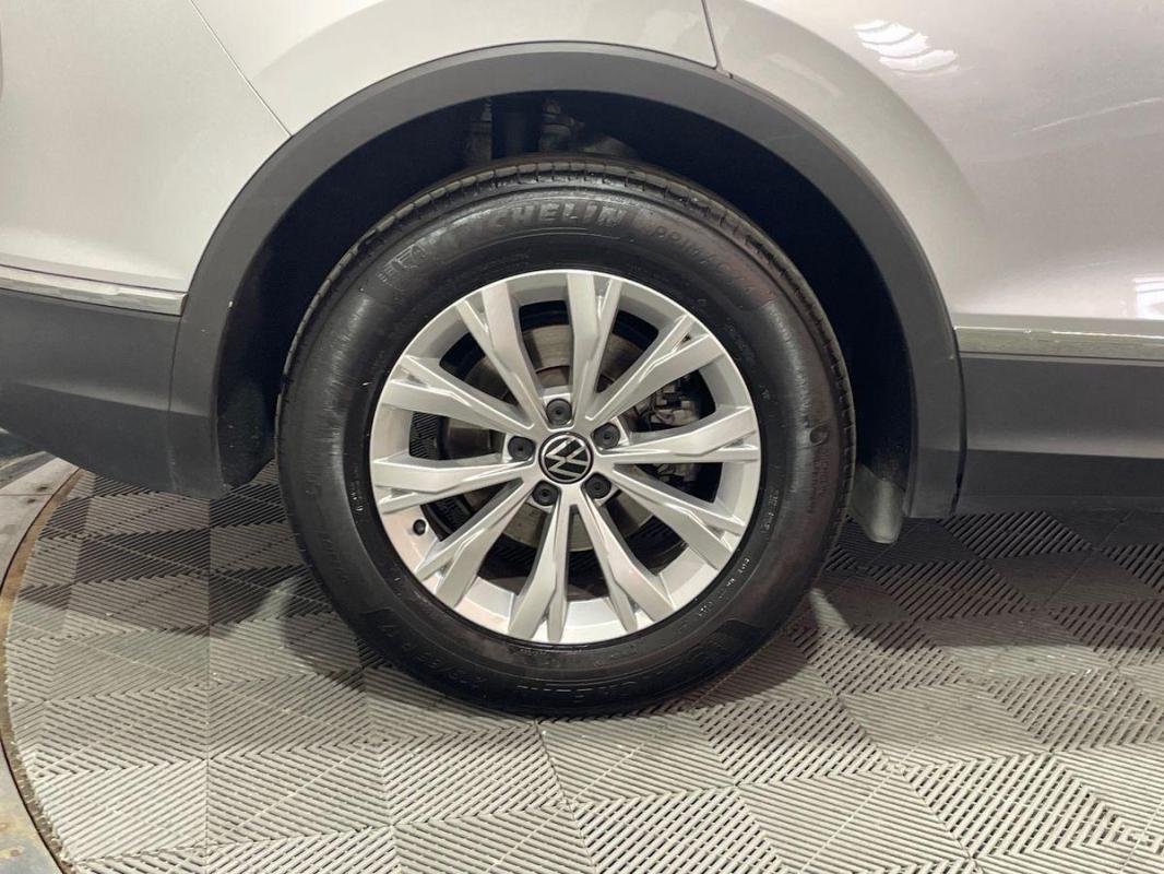Volkswagen Tiguan - Photo 28