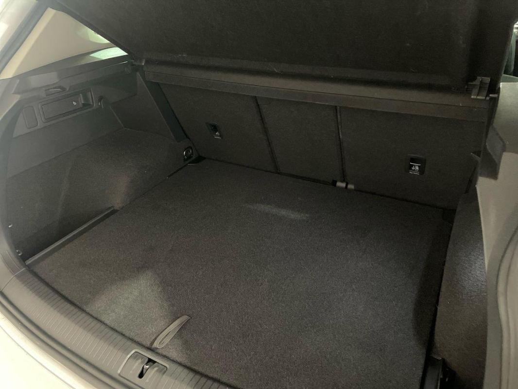 Volkswagen Tiguan - Photo 32