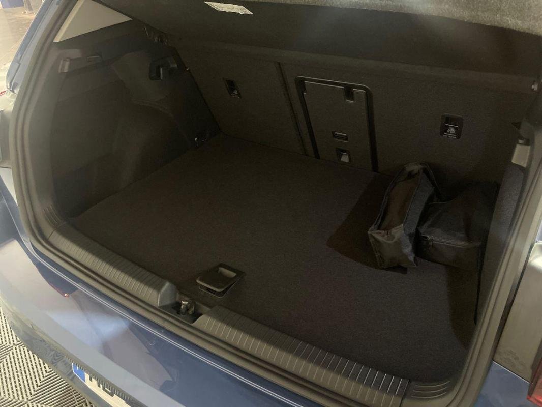 Volkswagen Golf - Photo 32