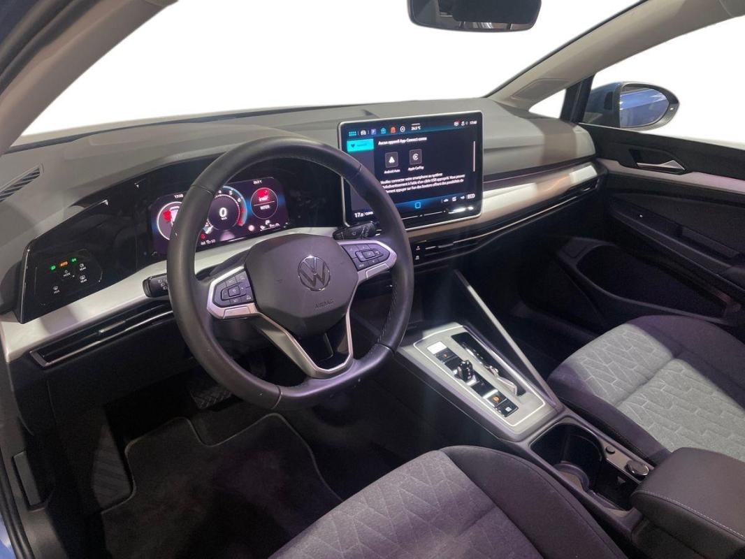 Volkswagen Golf - Photo 9