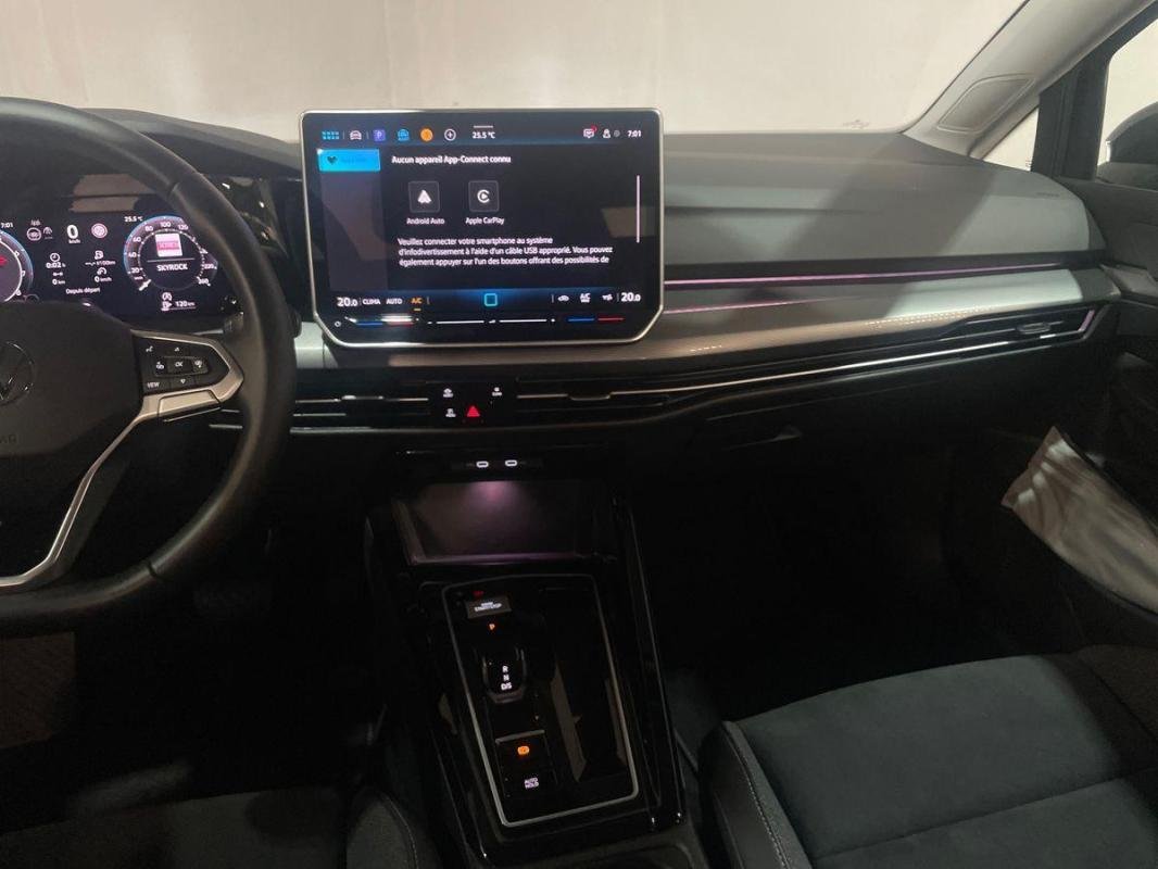 Volkswagen Golf - Photo 10