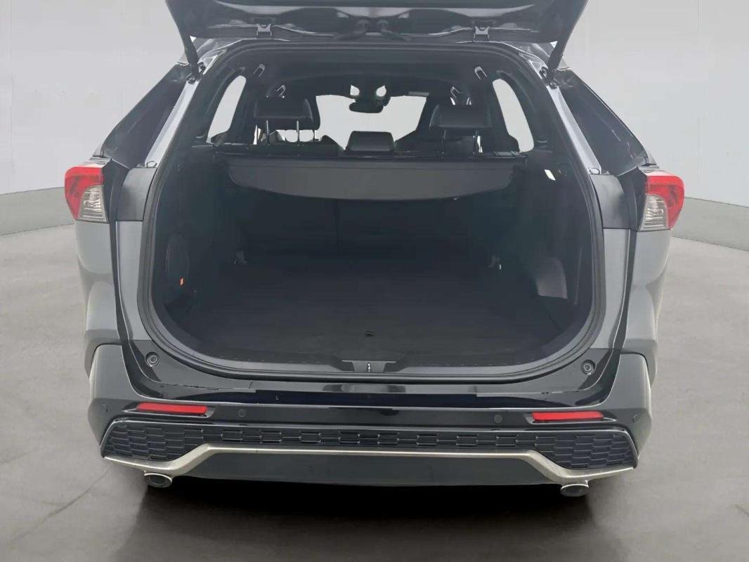 Toyota RAV4 - Photo 9