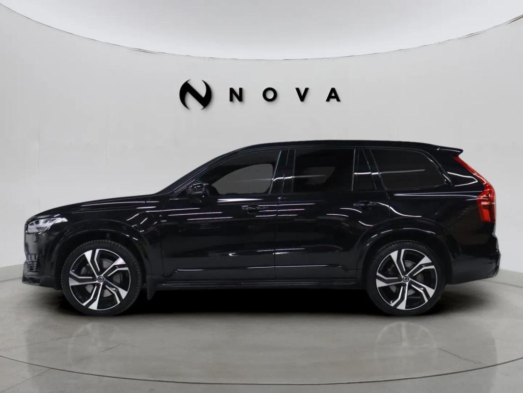 Volvo XC90 - Photo 2