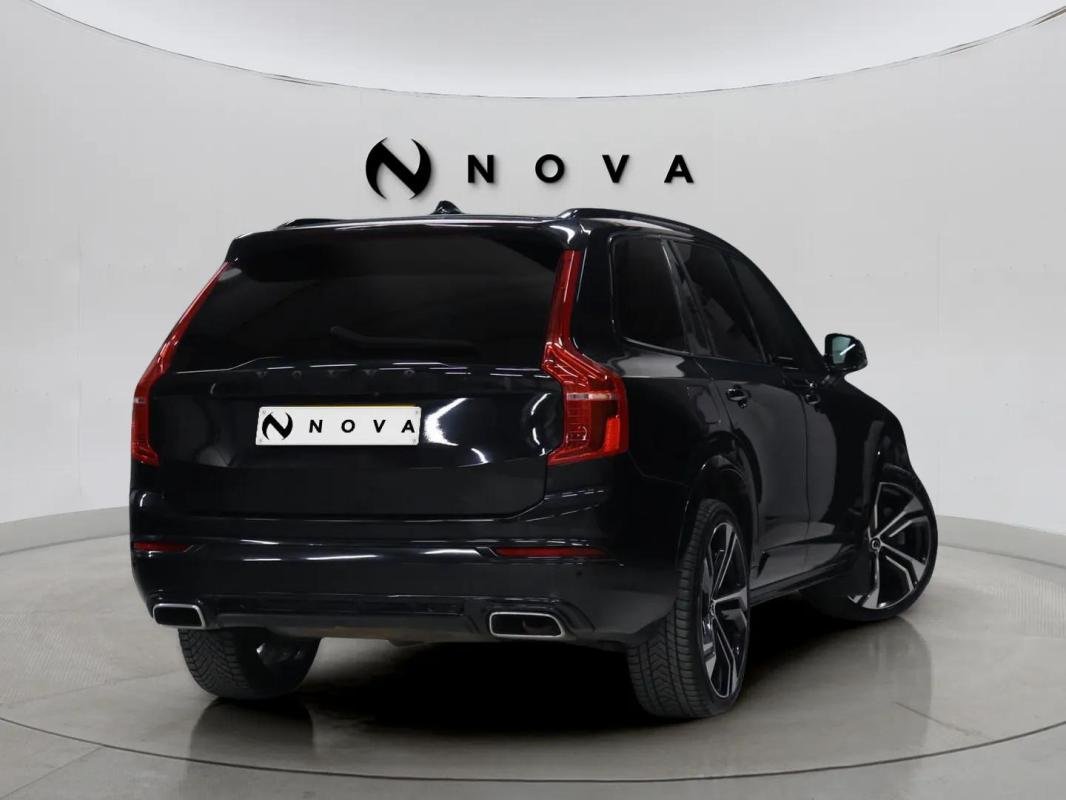 Volvo XC90 - Photo 4