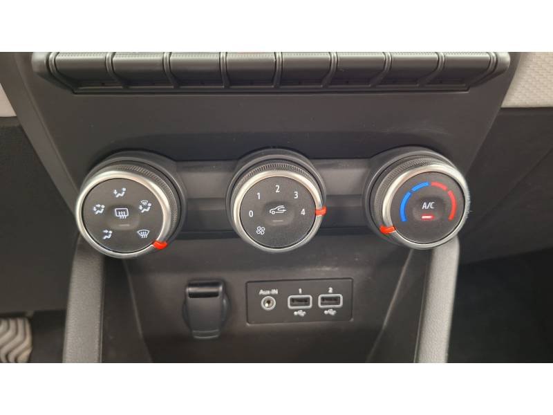 Renault Clio - Photo 20