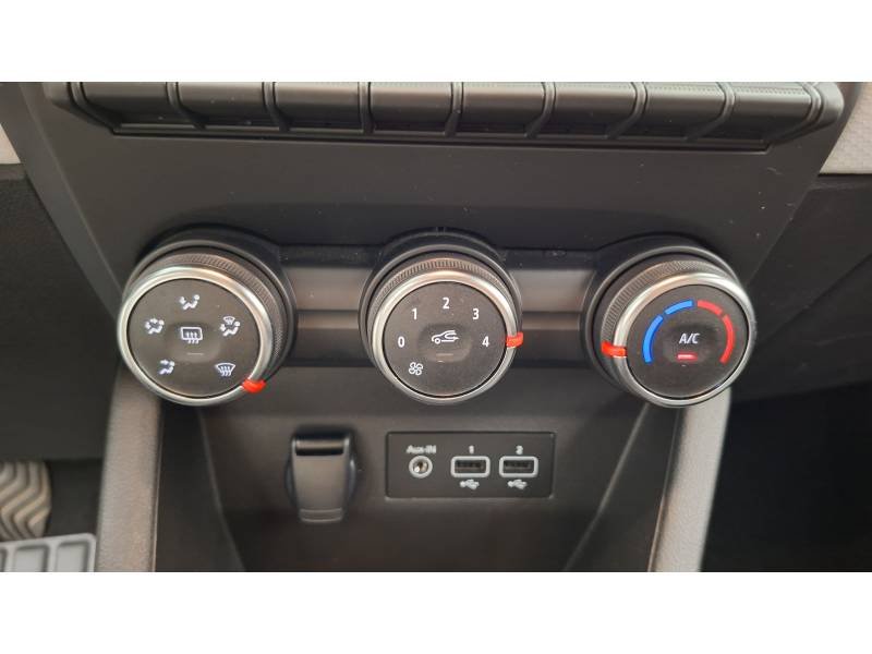 Renault Clio - Photo 20