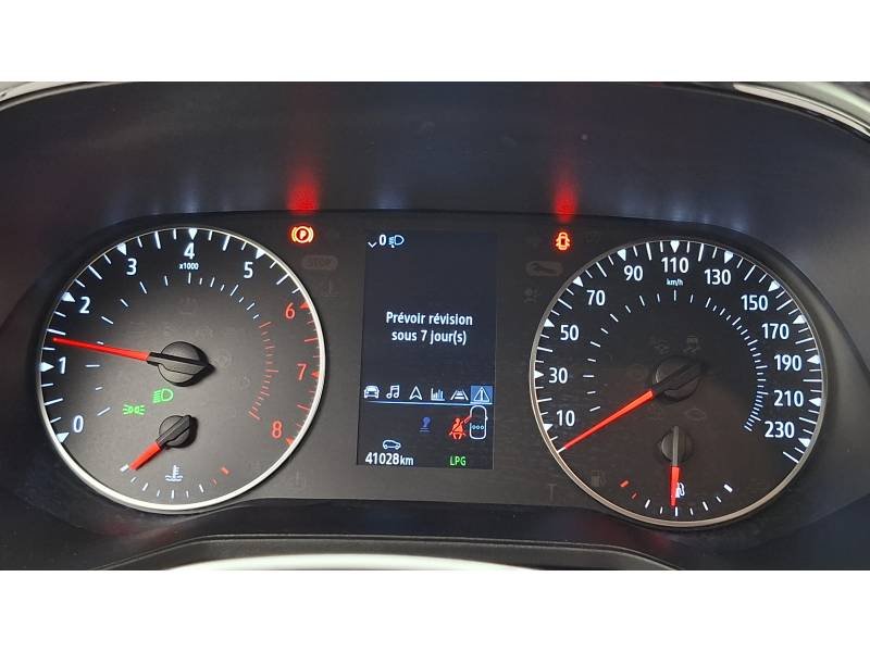 Renault Clio - Photo 24