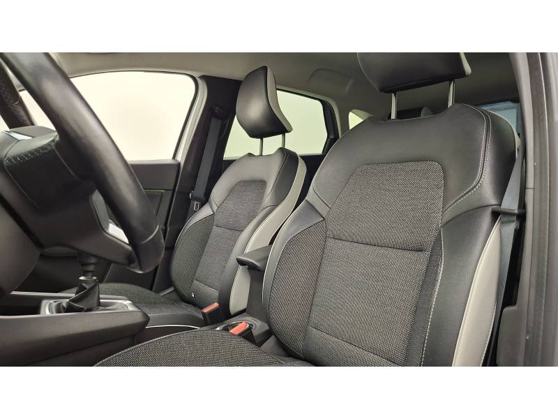 Renault Captur - Photo 14