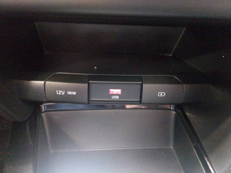 Kia CEED - Photo 20
