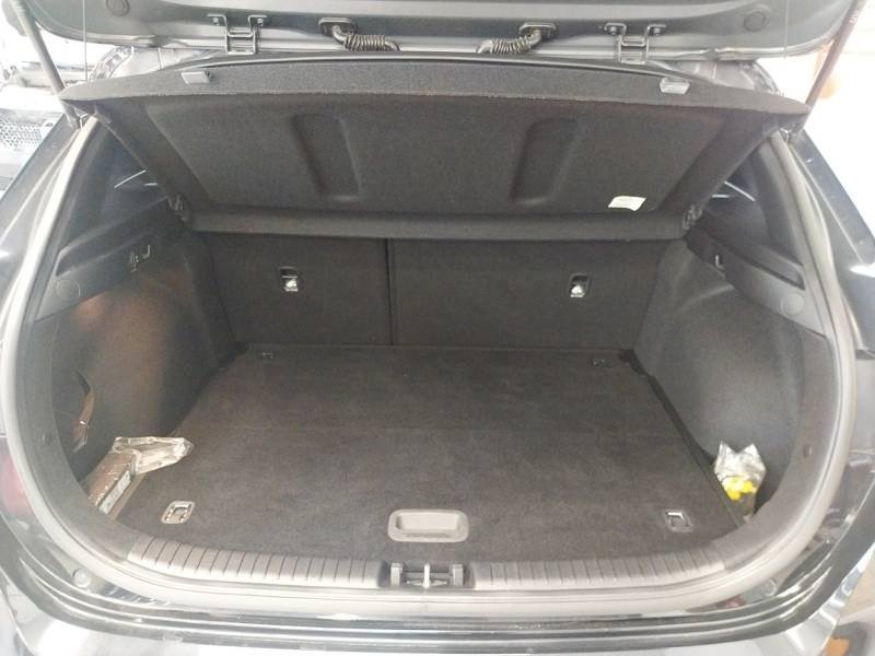 Kia CEED - Photo 27