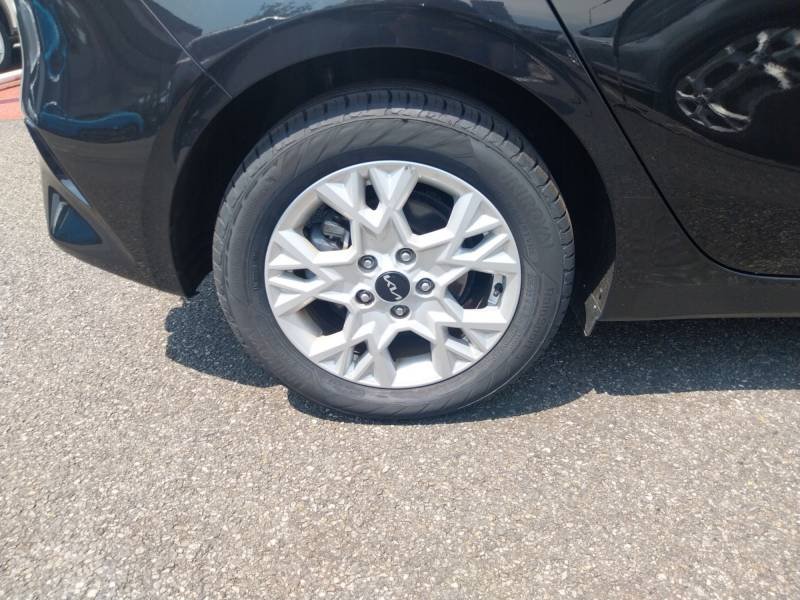 Kia CEED - Photo 31