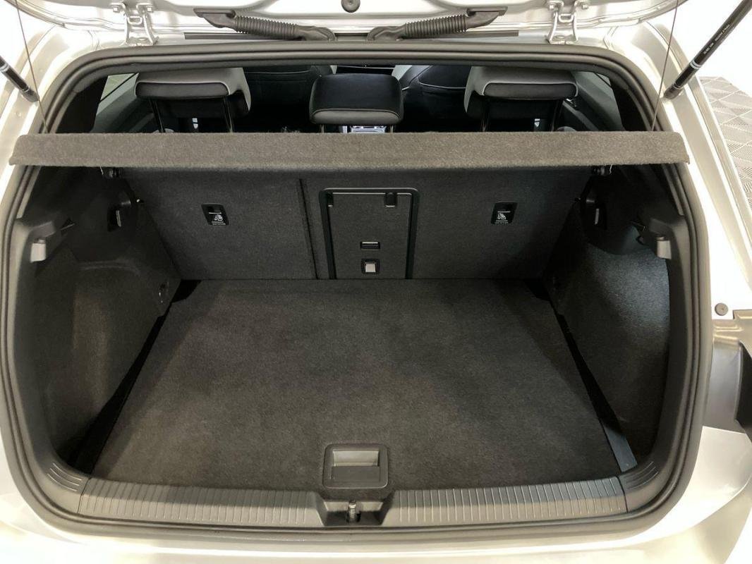Volkswagen Golf - Photo 31