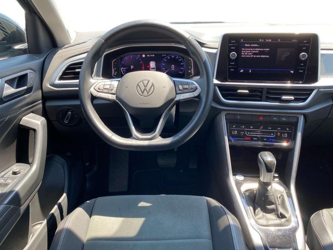 Volkswagen T-Roc - Photo 23