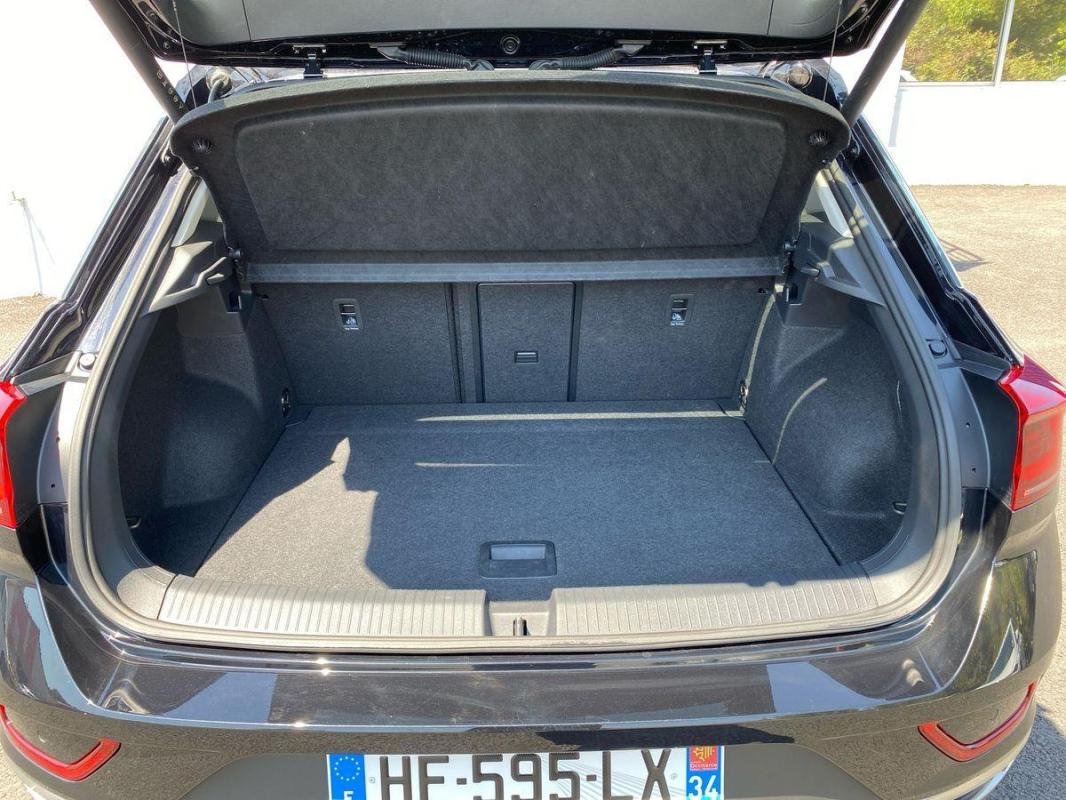 Volkswagen T-Roc - Photo 29