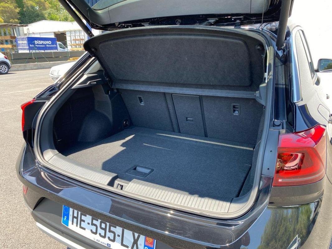 Volkswagen T-Roc - Photo 30
