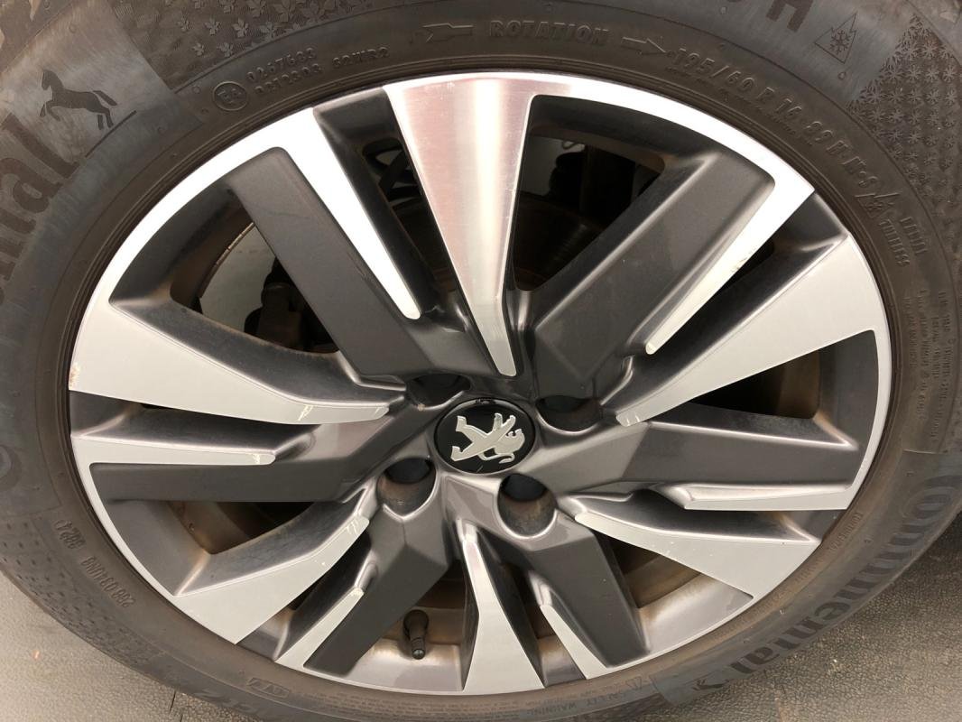 Peugeot 2008 - Photo 17