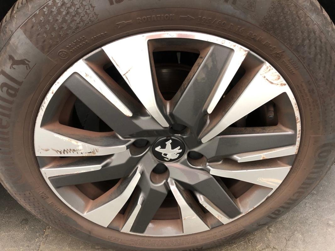 Peugeot 2008 - Photo 18