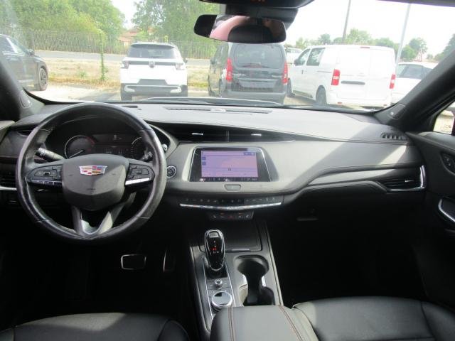 Cadillac XT4 - Photo 11