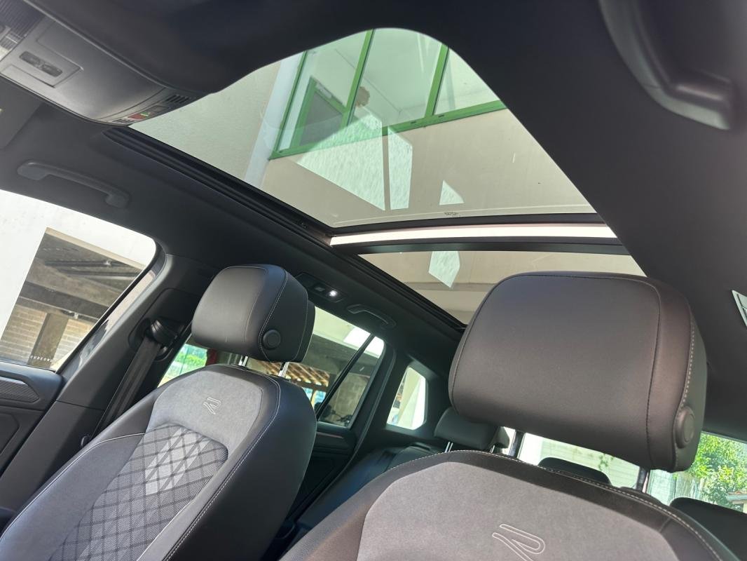 Volkswagen Tiguan - Photo 19
