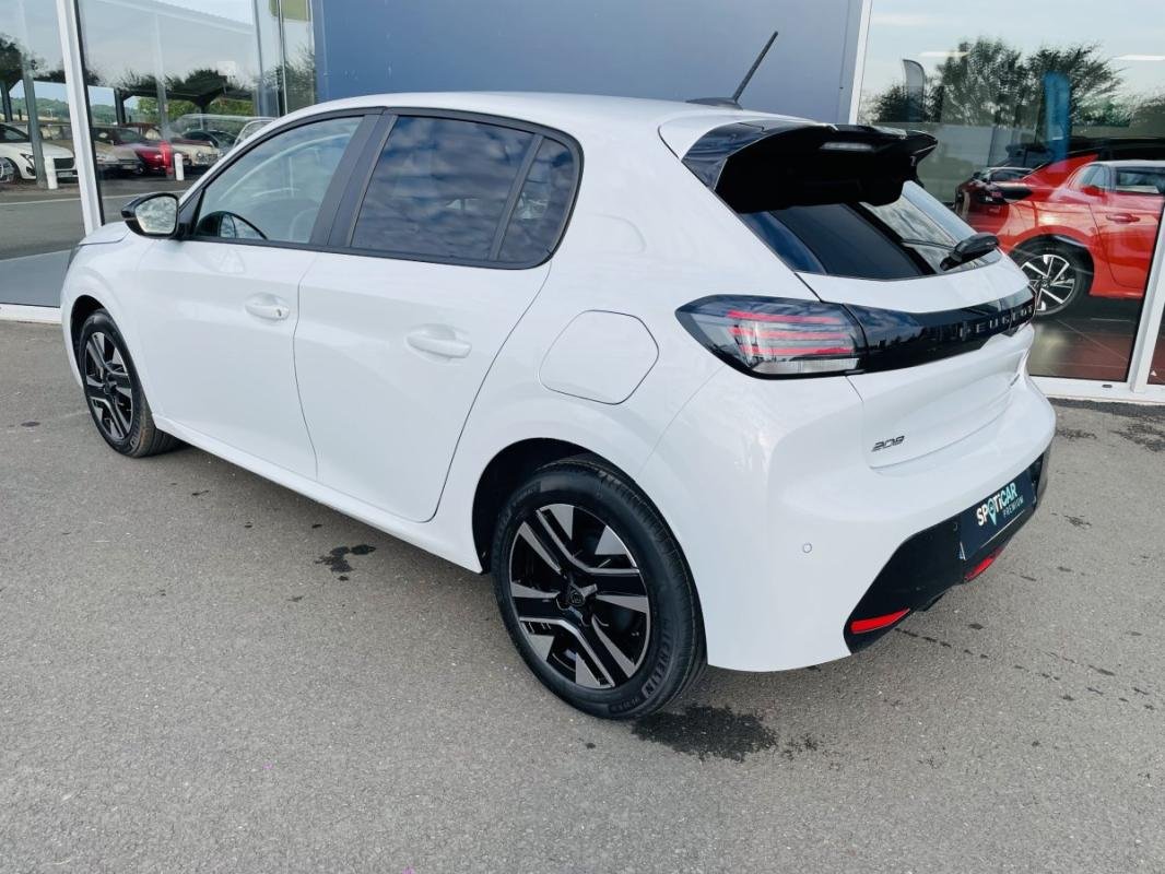 Peugeot 208 - Photo 17