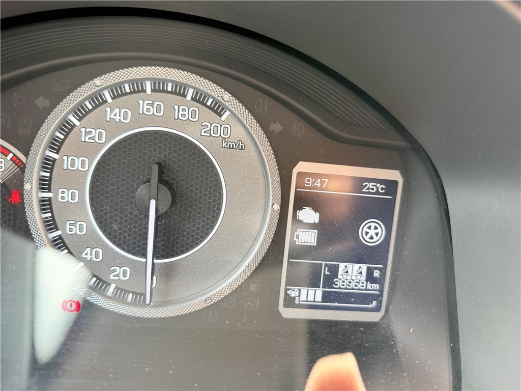 Suzuki Ignis - Photo 19