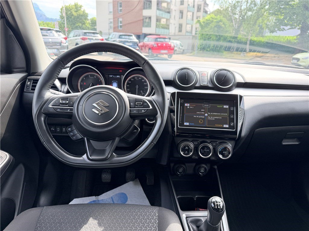 Suzuki Swift - Photo 10