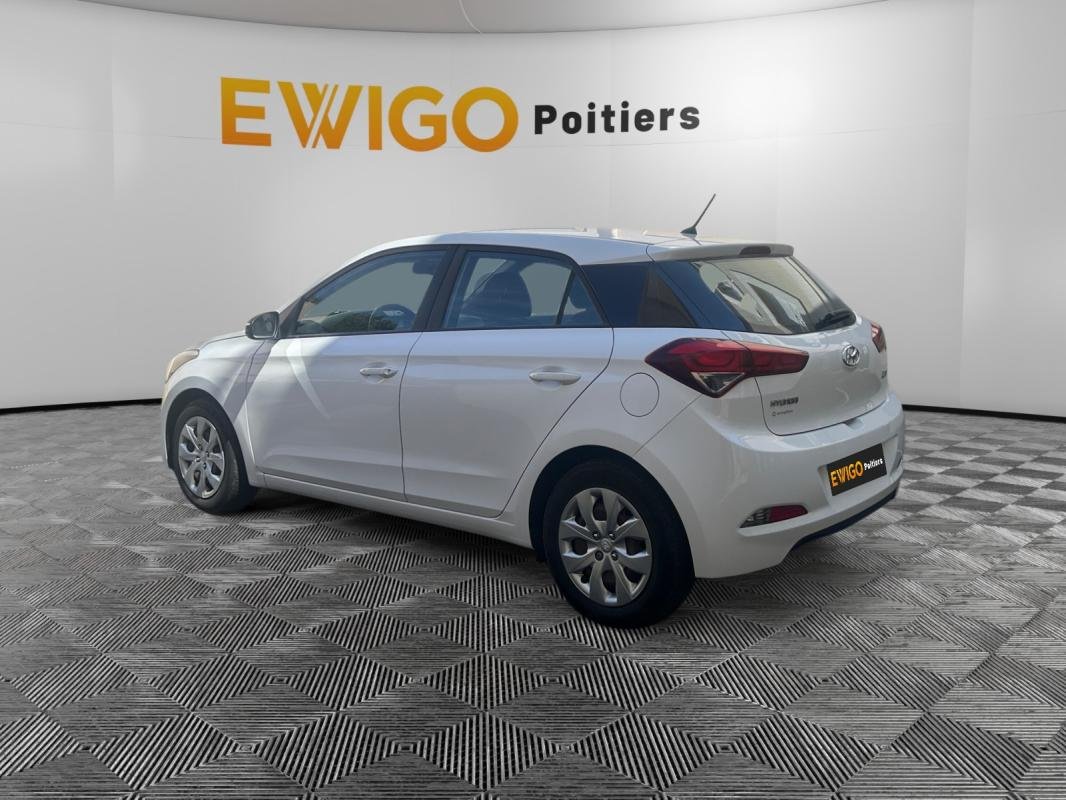 Hyundai i20 - Photo 4
