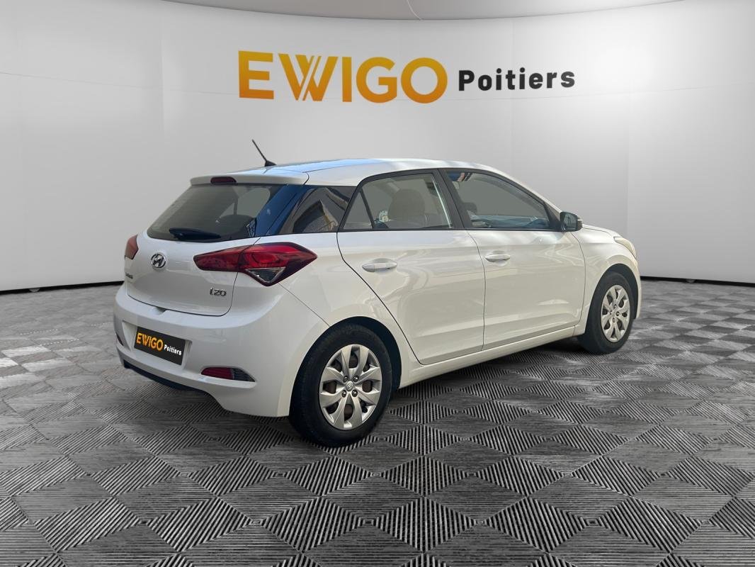 Hyundai i20 - Photo 6