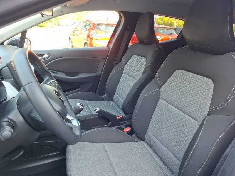 Renault Clio - Photo 16