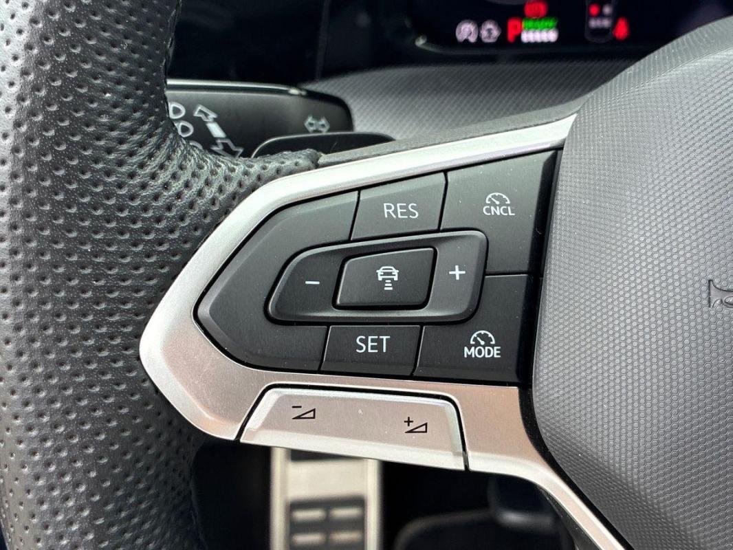 Volkswagen Golf - Photo 21