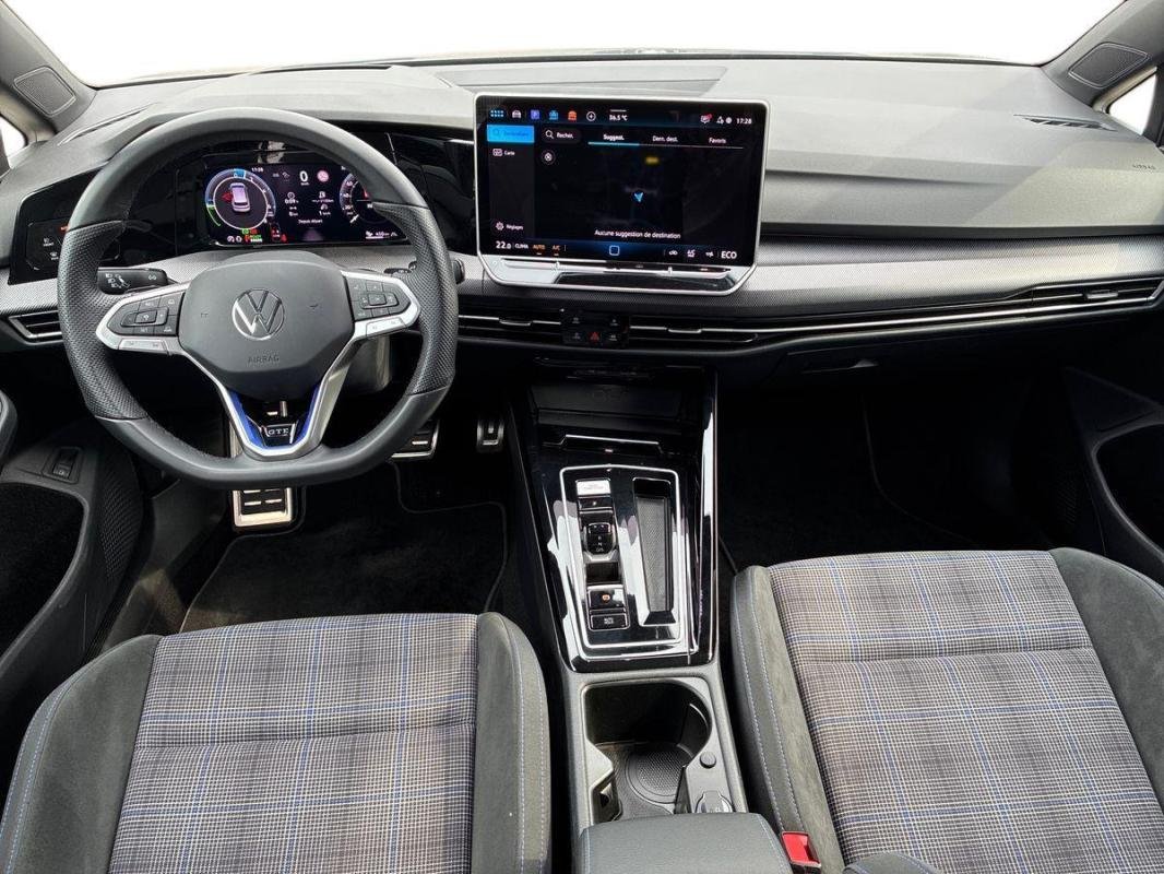 Volkswagen Golf - Photo 8