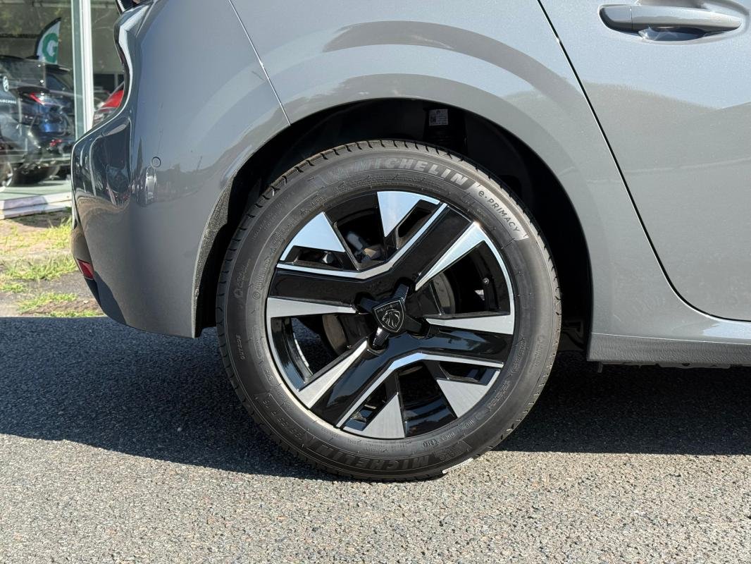 Peugeot 208 - Photo 31