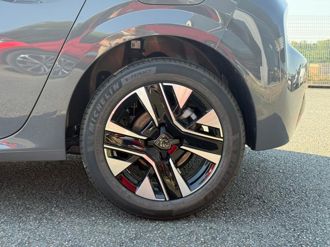 Peugeot 208 - Photo 32