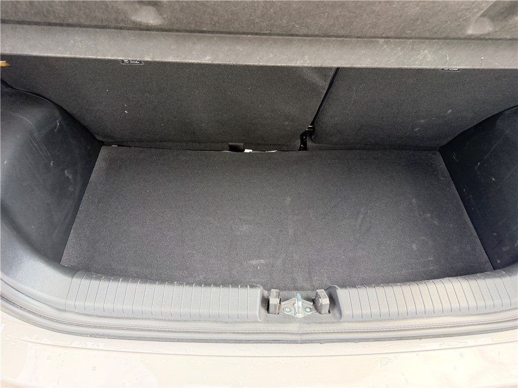 Hyundai i10 - Photo 14
